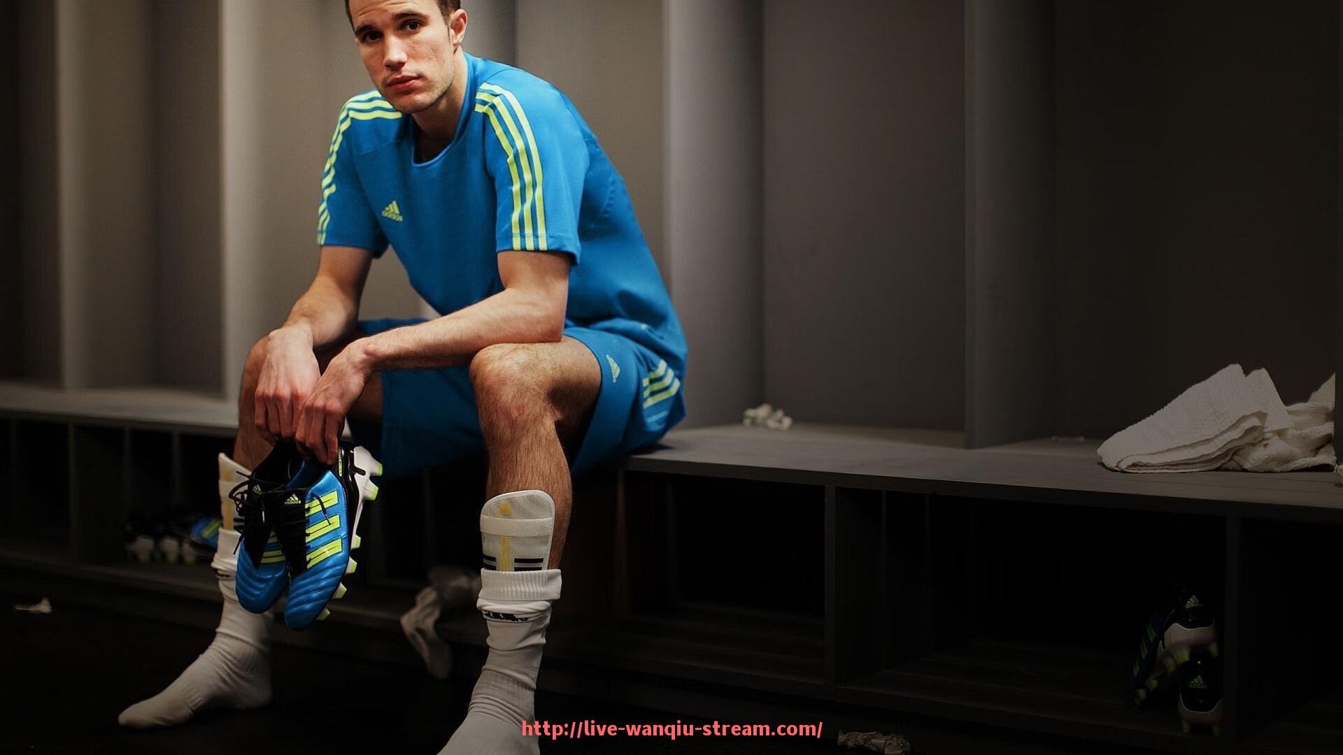 玩球直播-英超联赛中的南美球员名单与技术特点分析