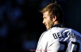 玩球直播-法甲经典进球片段回顾与战术点评