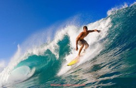 玩球直播-英超历史最年轻球员纪录及成长轨迹分析