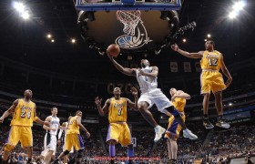 玩球直播-世俱杯图片精选集:高清现场照与精彩定格瞬间